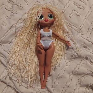 L.O.L. Surprise! O.M.G. Series 1 Swag Fashion Doll Barbie Micro Braids MC Swag